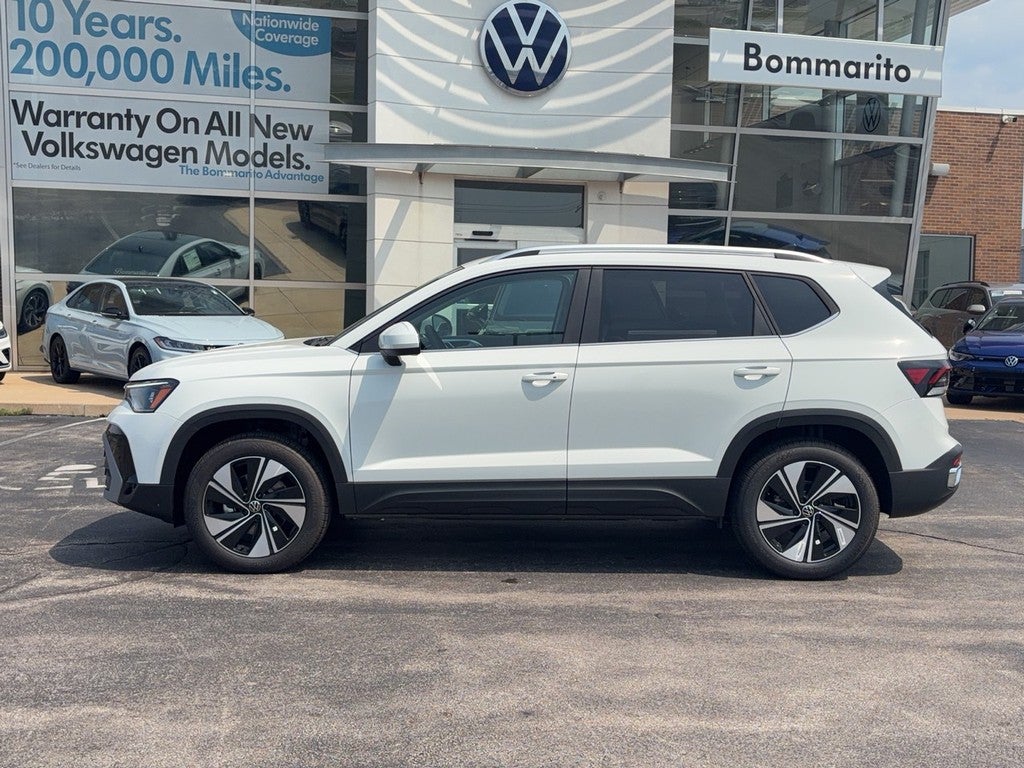 2026 Volkswagen Taos SE 4MOTION