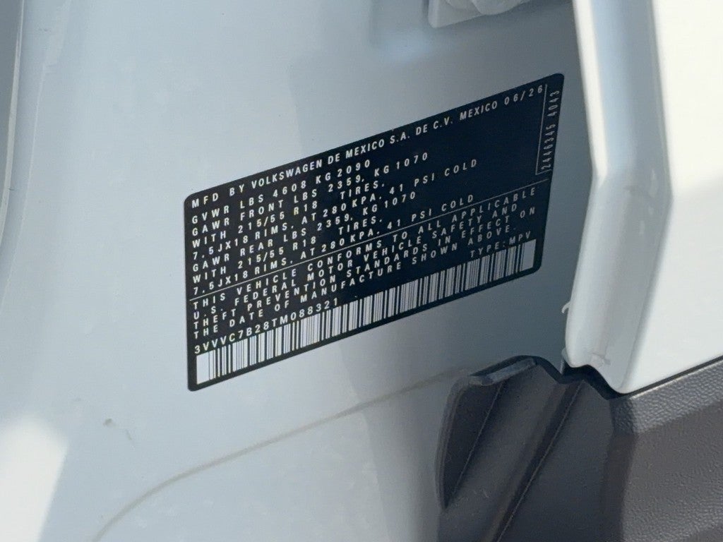 2026 Volkswagen Taos SE 4MOTION