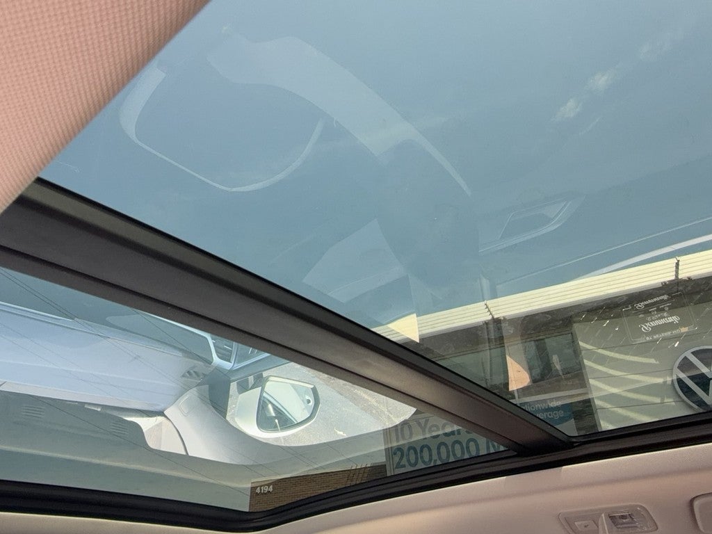 2026 Volkswagen Taos SE 4MOTION