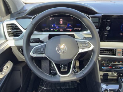 2026 Volkswagen Taos SE 4MOTION