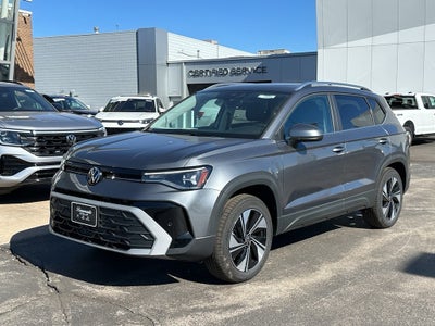 2025 Volkswagen Taos SE 4MOTION