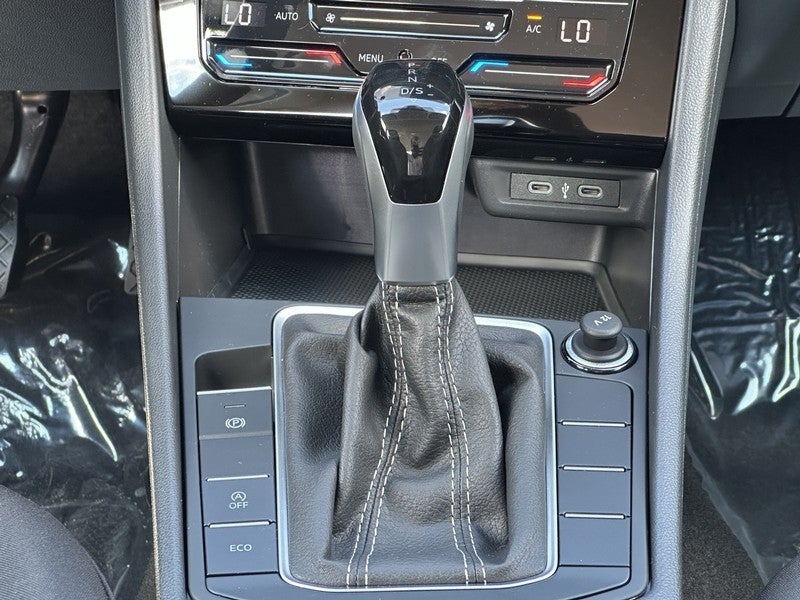 2025 Volkswagen Jetta S Auto