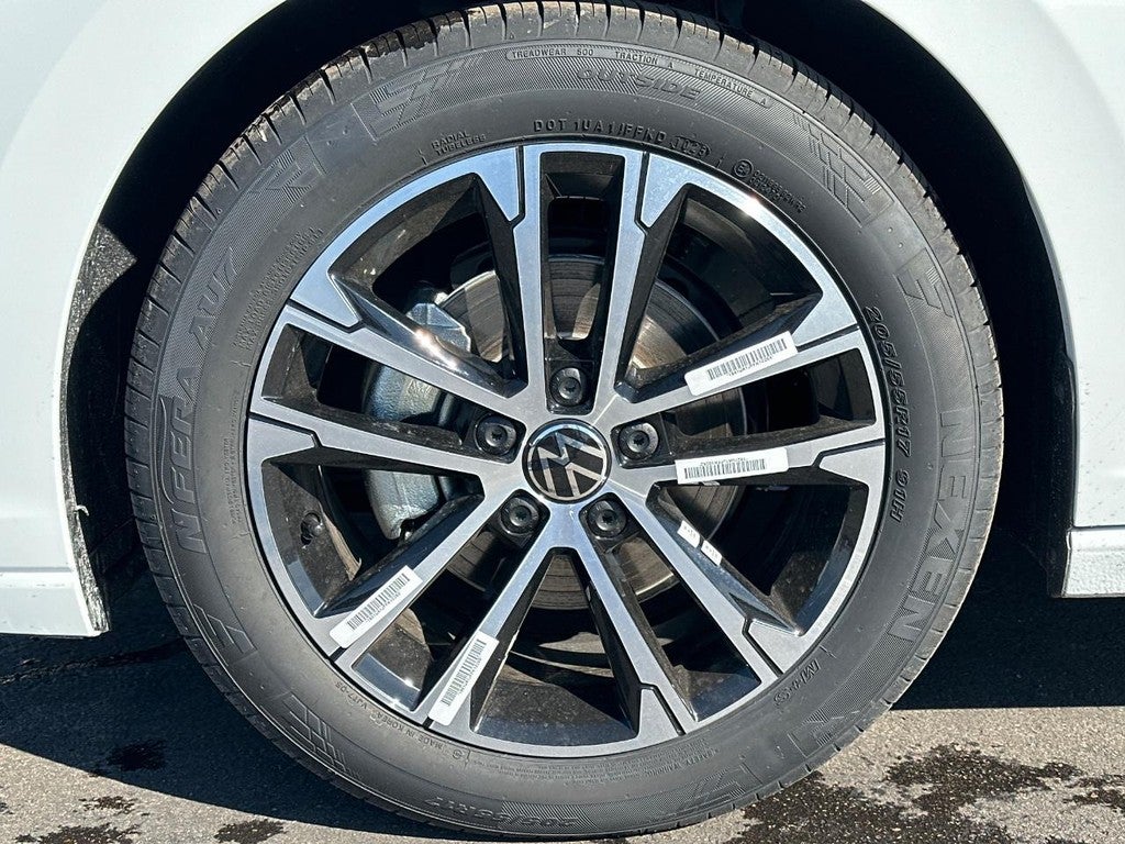 2026 Volkswagen Jetta Sport Auto