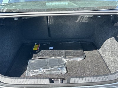 2026 Volkswagen Jetta SEL Auto