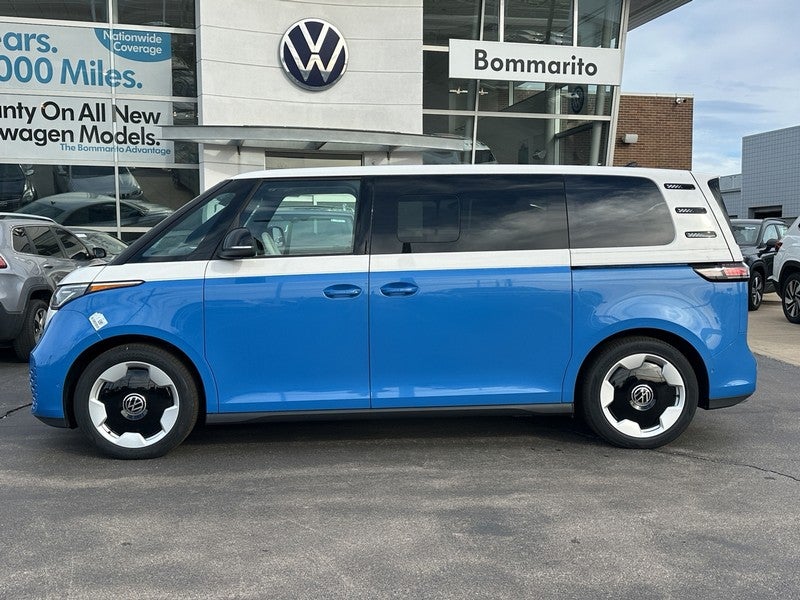 2025 Volkswagen ID. Buzz Pro S Plus 4MOTION w/Two-Tone