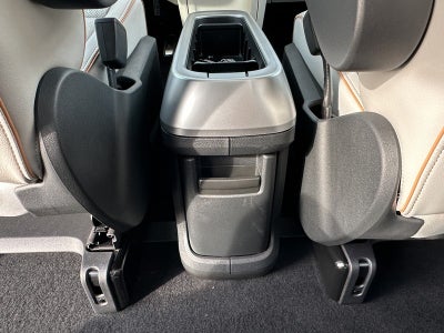 2025 Volkswagen ID. Buzz Pro S Plus 4MOTION w/Two-Tone