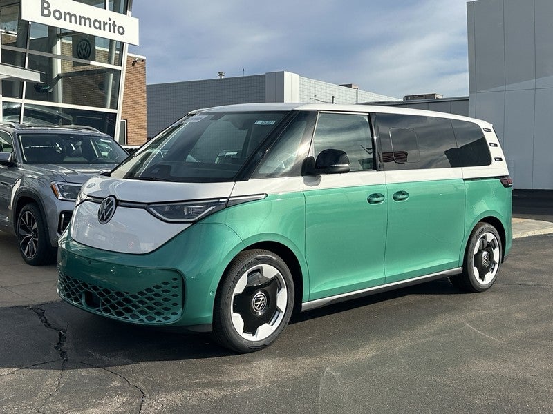 2025 Volkswagen ID. Buzz Pro S Plus 4MOTION w/Two-Tone