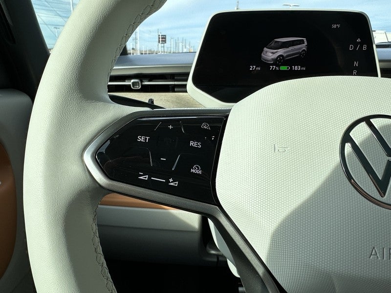 2025 Volkswagen ID. Buzz Pro S Plus 4MOTION w/Two-Tone