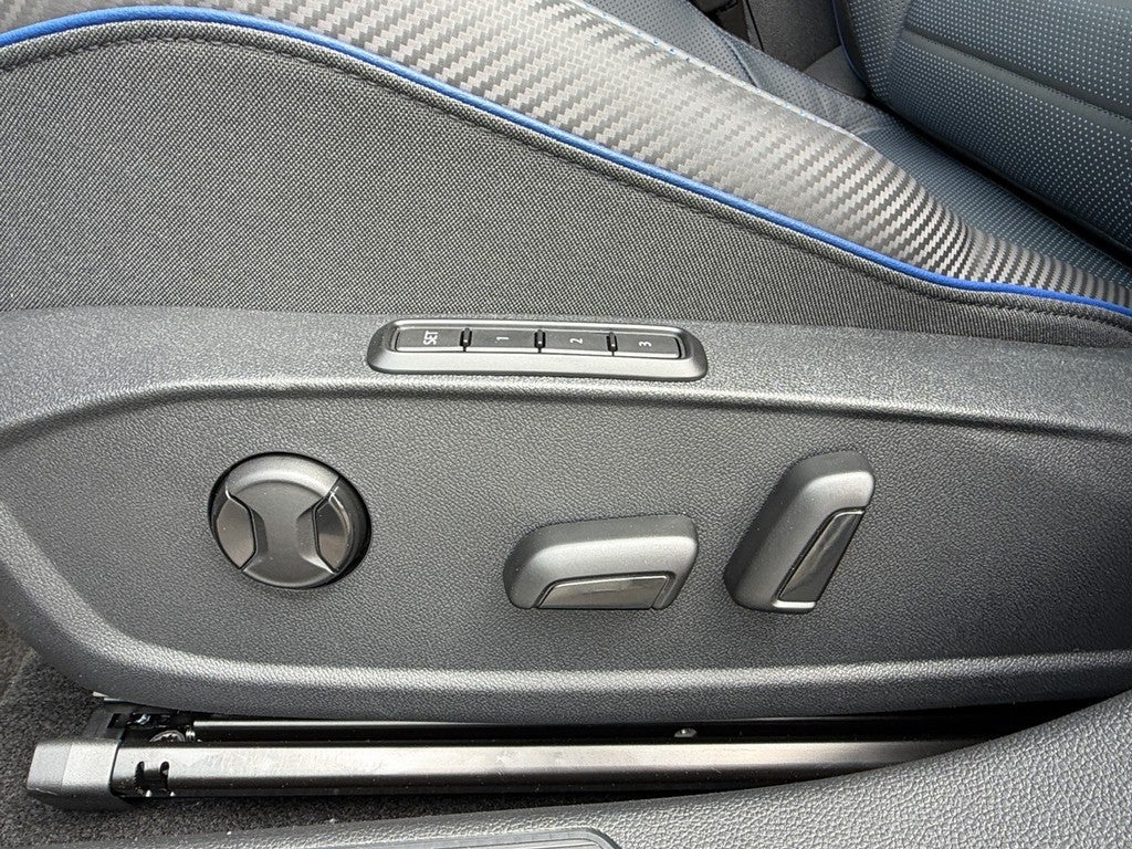 2026 Volkswagen Golf R 2.0T DSG