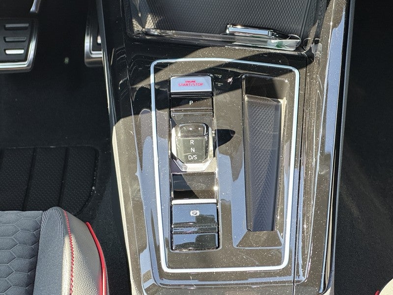 2026 Volkswagen Golf GTI 2.0T SE DSG