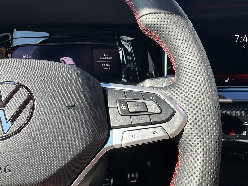 2026 Volkswagen Golf GTI 2.0T SE DSG