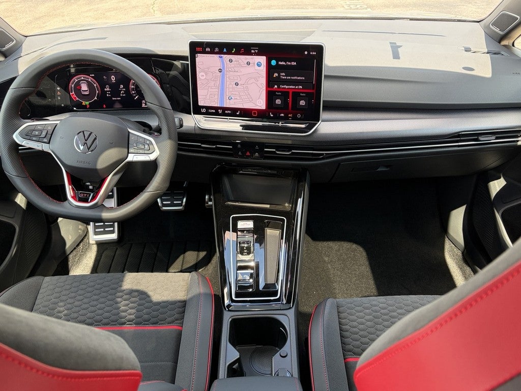 2026 Volkswagen Golf GTI 2.0T SE DSG