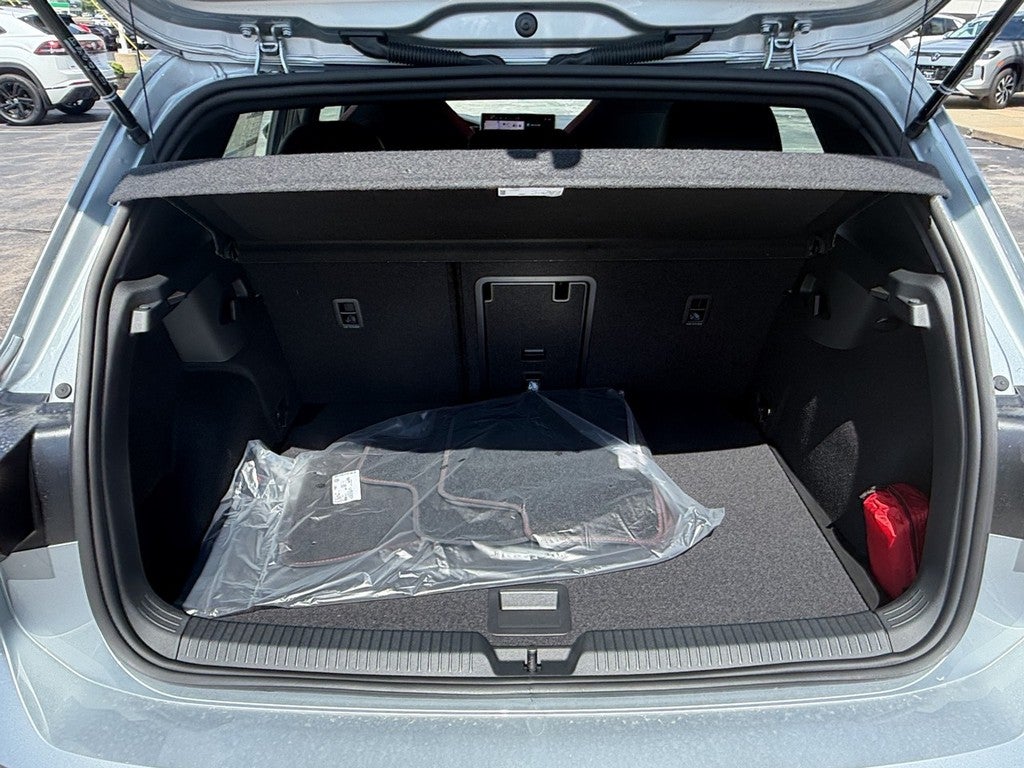 2026 Volkswagen Golf GTI 2.0T SE DSG